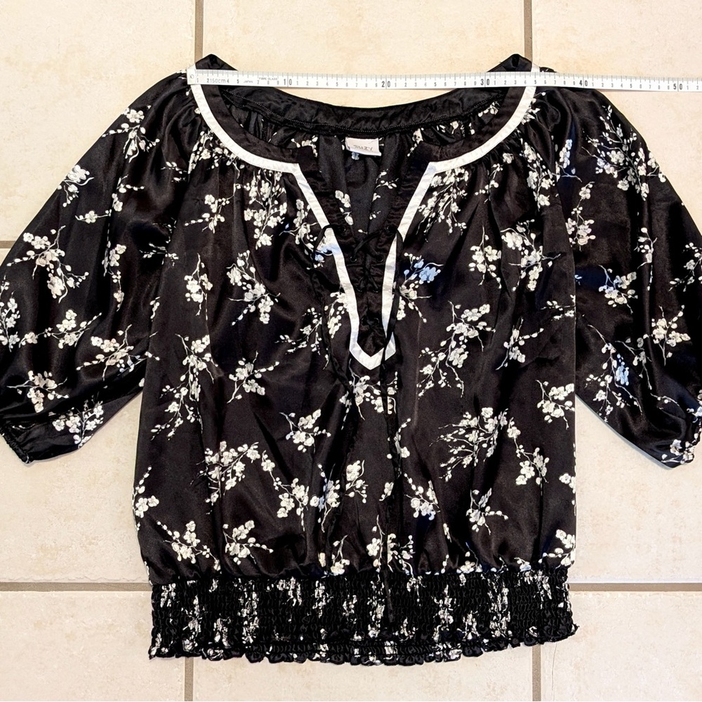 Size XL Y2K Suzy Shier Lace Up Floral Black and White Peasant Blouse Fairycore - Picture 6 of 14